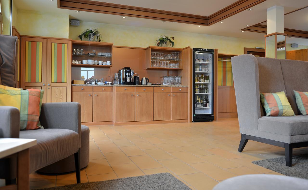 Hotel Goldenes Fass In Rothenburg Ob Der Tauber Exterior photo